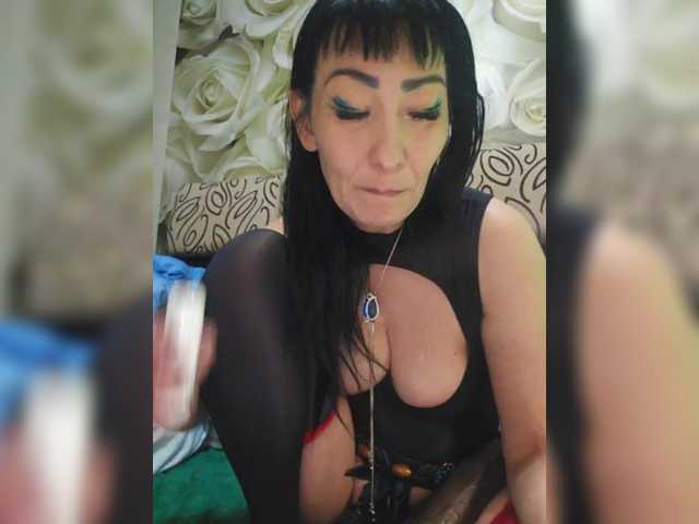 xxxDirtyBitchxxx's BongaCams show and profile