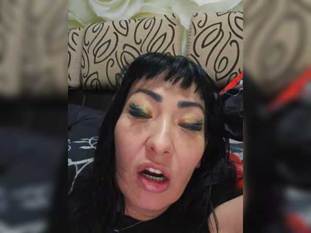 xxxDirtyBitchxxx's BongaCams show and profile