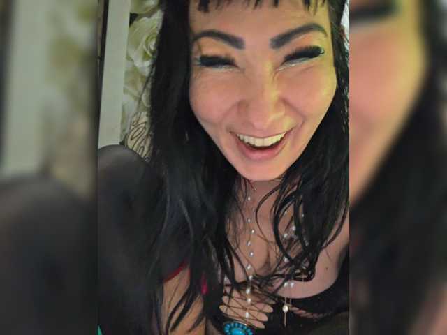 xxxDirtyBitchxxx's BongaCams show and profile