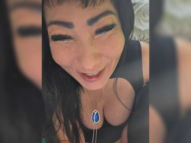 xxxDirtyBitchxxx's BongaCams show and profile