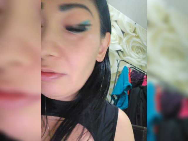 xxxDirtyBitchxxx's BongaCams show and profile