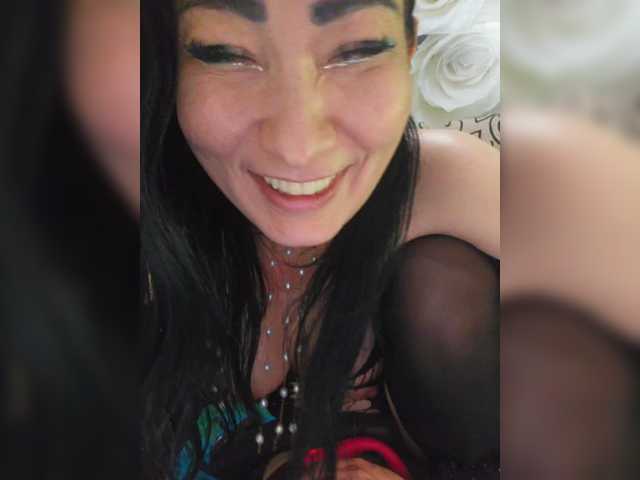 xxxDirtyBitchxxx's BongaCams show and profile