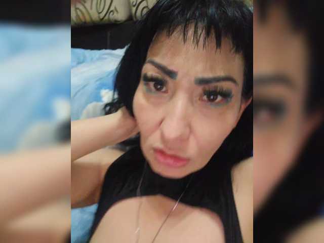 xxxDirtyBitchxxx's BongaCams show and profile