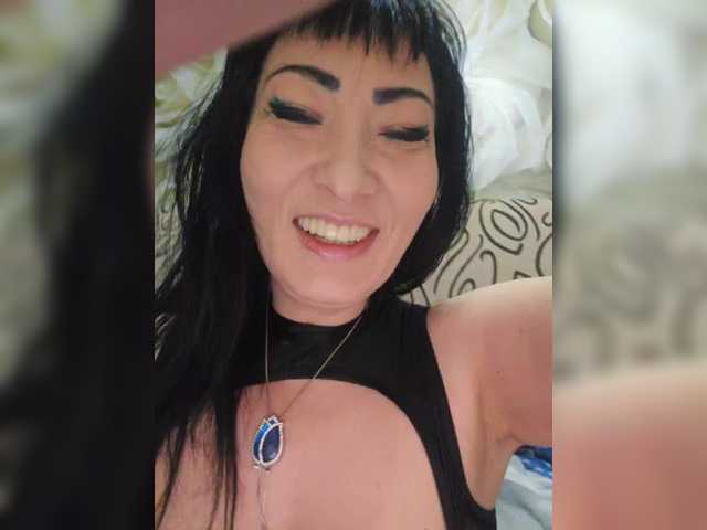 xxxDirtyBitchxxx's BongaCams show and profile