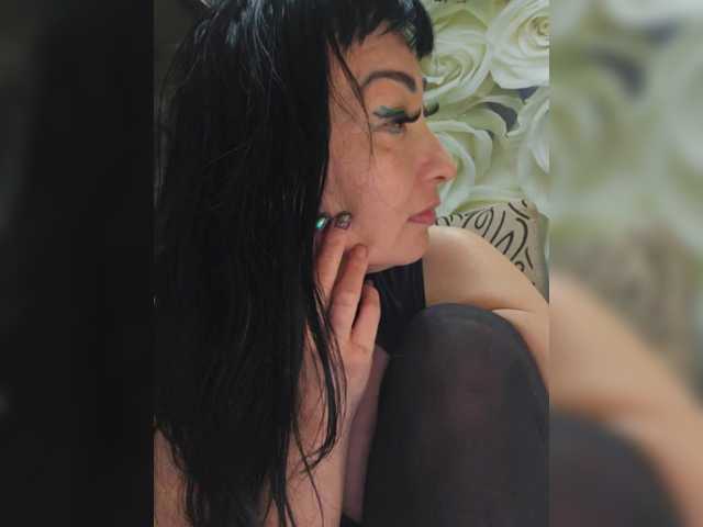 xxxDirtyBitchxxx's BongaCams show and profile