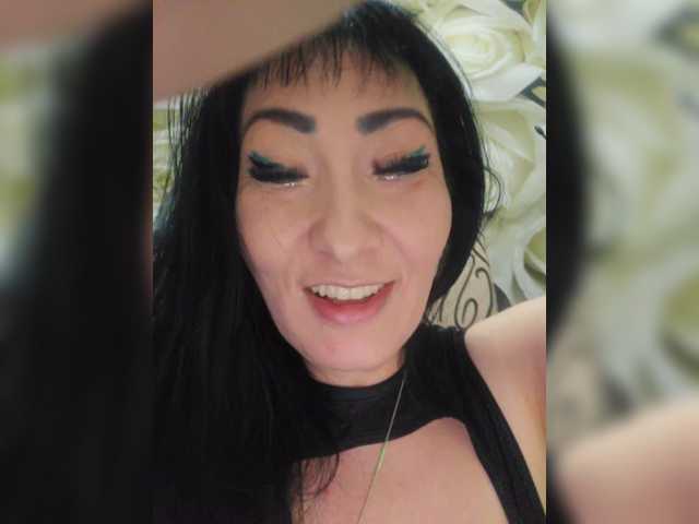 xxxDirtyBitchxxx's BongaCams show and profile