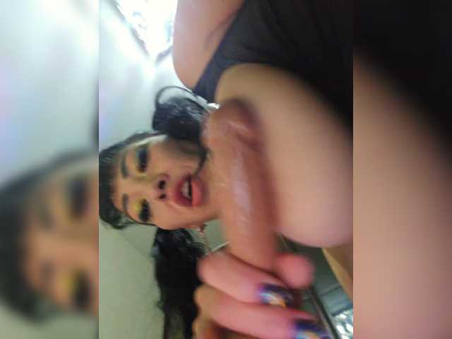 xxxDirtyBitchxxx webcam