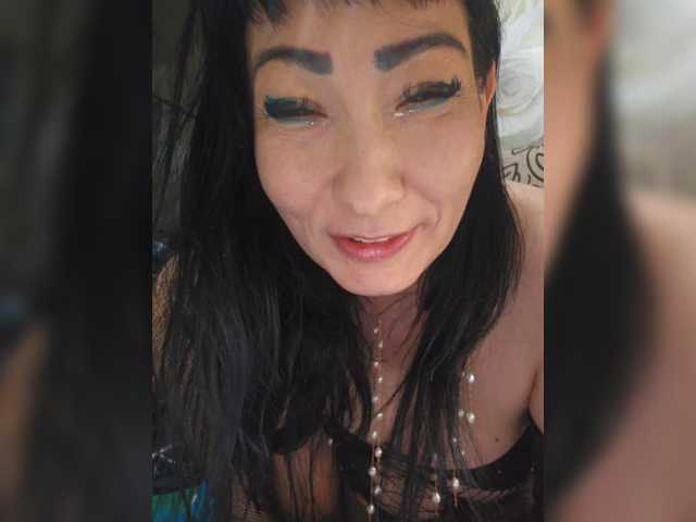 xxxDirtyBitchxxx's BongaCams show and profile