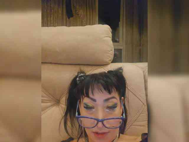 xxxDirtyBitchxxx webcam