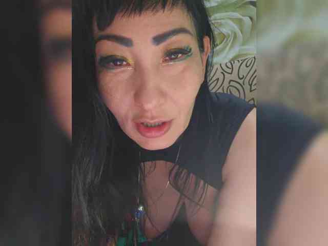 xxxDirtyBitchxxx webcam