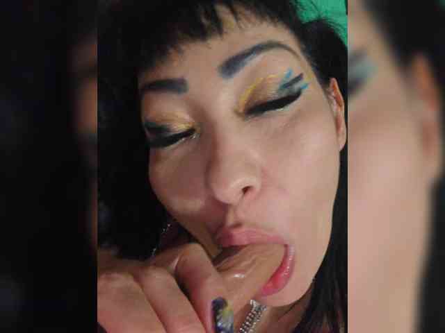 xxxDirtyBitchxxx webcam