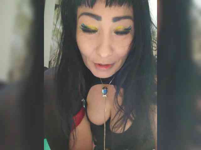 xxxDirtyBitchxxx webcam