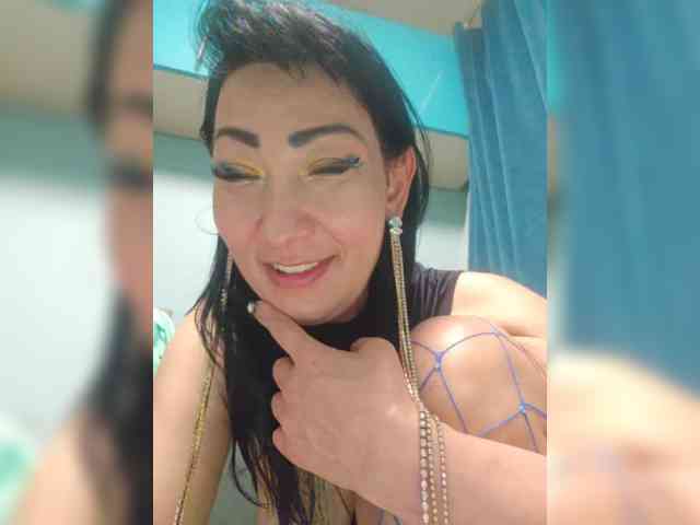 xxxDirtyBitchxxx webcam