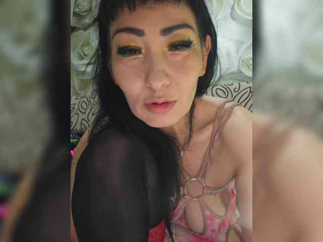 xxxDirtyBitchxxx webcam