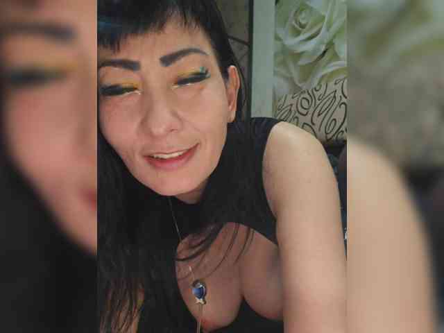 xxxDirtyBitchxxx webcam