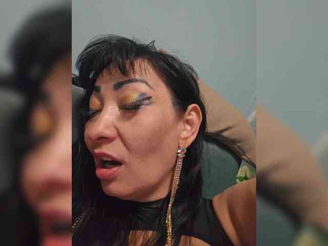 xxxDirtyBitchxxx webcam