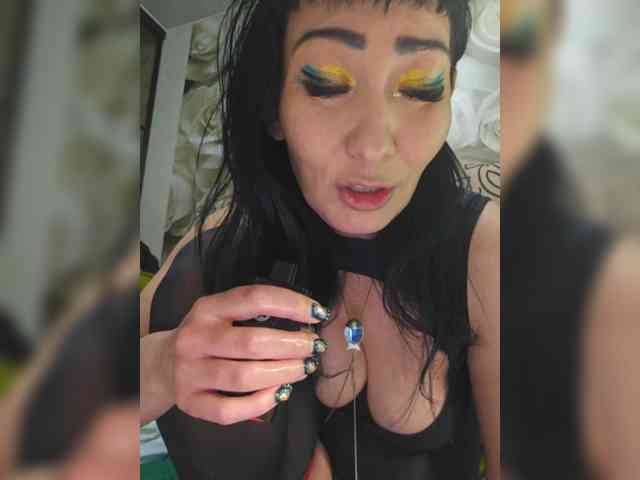 xxxDirtyBitchxxx webcam