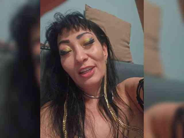 xxxDirtyBitchxxx Live Webcam on BongaCams