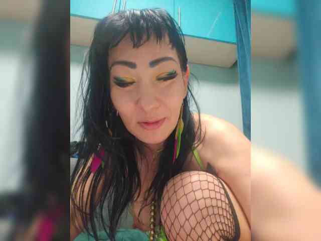 xxxDirtyBitchxxx webcam