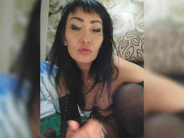 xxxDirtyBitchxxx webcam