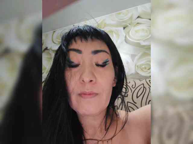 xxxDirtyBitchxxx webcam