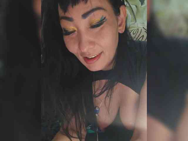 xxxDirtyBitchxxx webcam