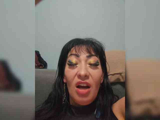 xxxDirtyBitchxxx webcam