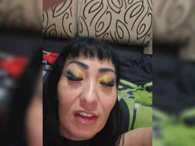 xxxDirtyBitchxxx webcam