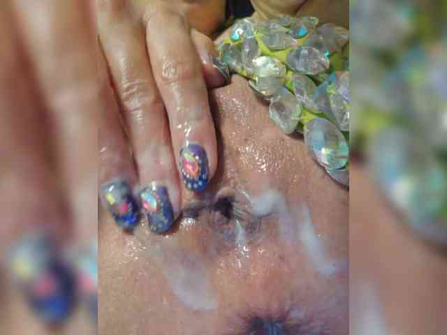 xxxDirtyBitchxxx webcam