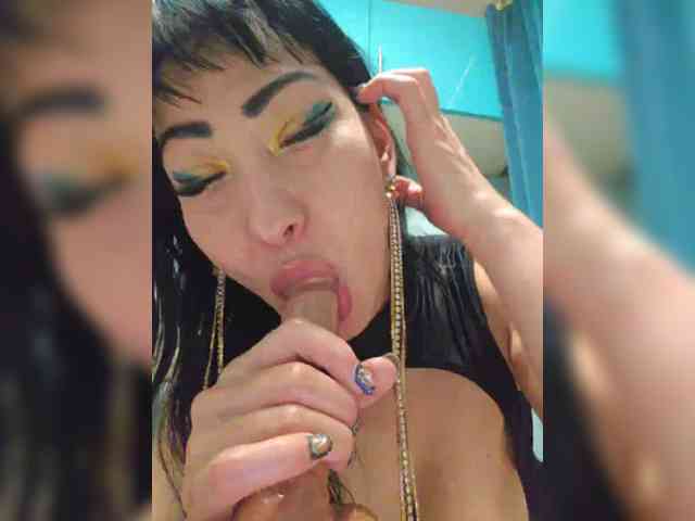 xxxDirtyBitchxxx webcam