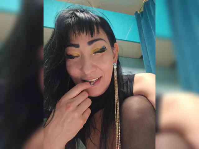 xxxDirtyBitchxxx webcam