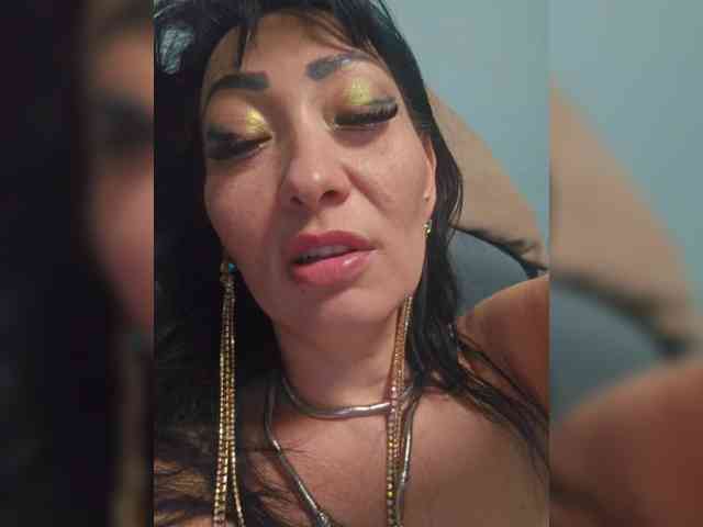 xxxDirtyBitchxxx webcam