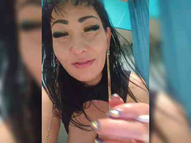 xxxDirtyBitchxxx webcam