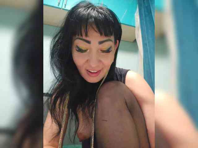 xxxDirtyBitchxxx Live Webcam on BongaCams