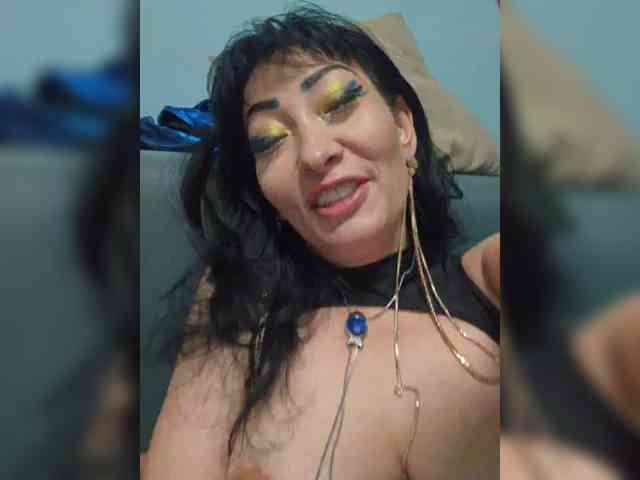 xxxDirtyBitchxxx webcam