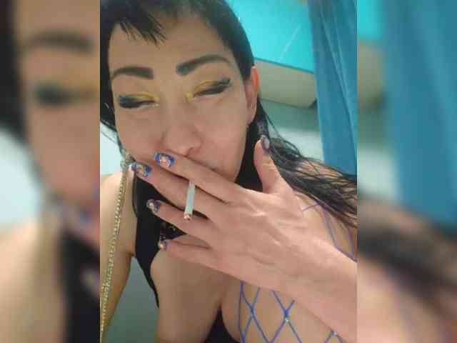 xxxDirtyBitchxxx webcam