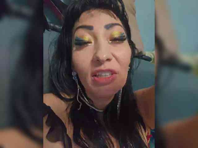 xxxDirtyBitchxxx webcam