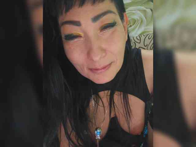 xxxDirtyBitchxxx webcam