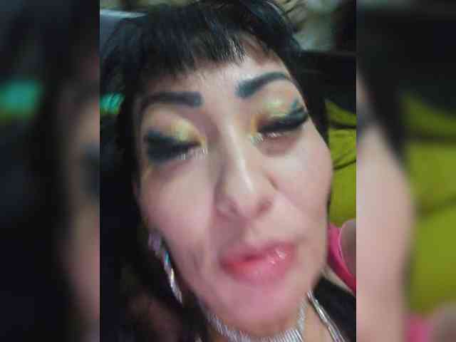 xxxDirtyBitchxxx webcam