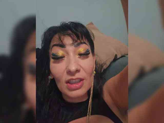 xxxDirtyBitchxxx webcam
