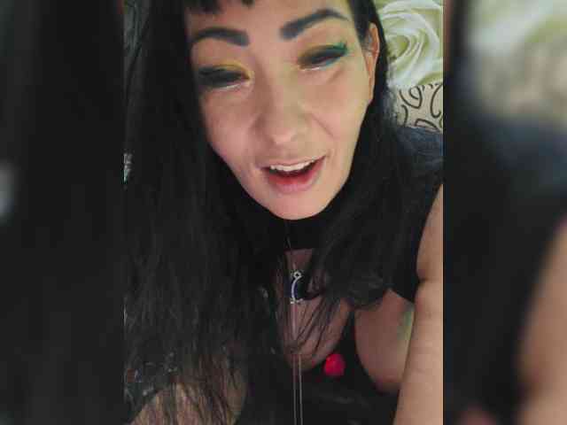 xxxDirtyBitchxxx webcam