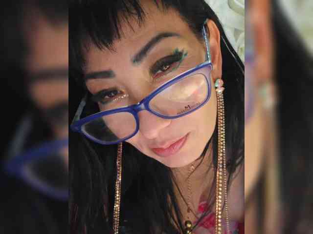 xxxDirtyBitchxxx webcam