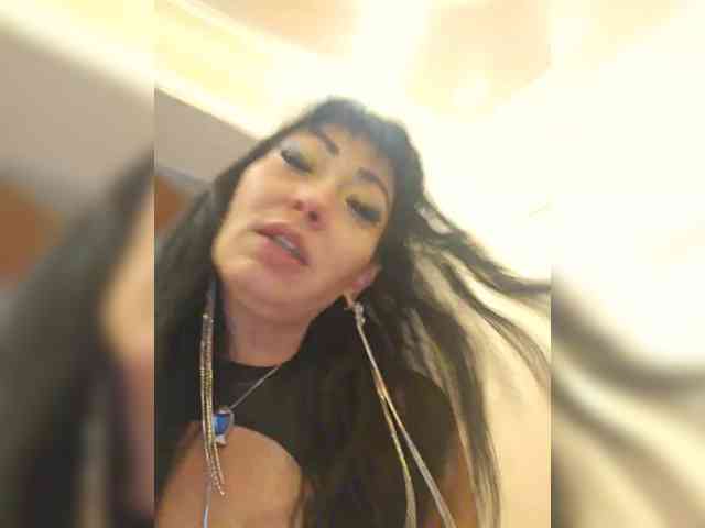 xxxDirtyBitchxxx webcam
