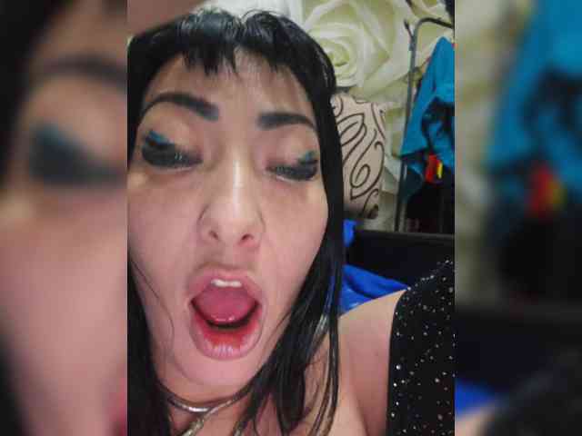 xxxDirtyBitchxxx webcam