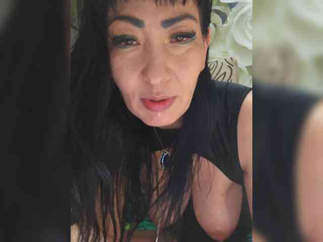 xxxDirtyBitchxxx webcam