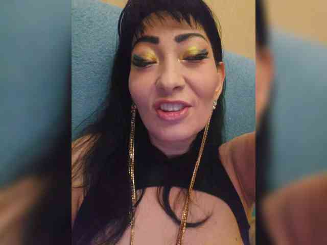 stranger chat XxxDirtyBitchxxx