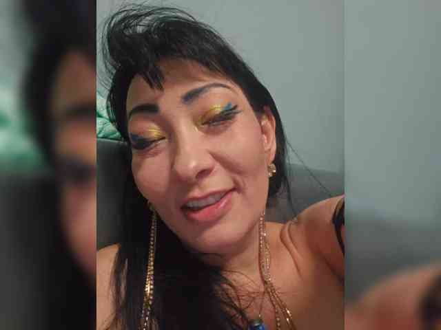 xxxDirtyBitchxxx webcam
