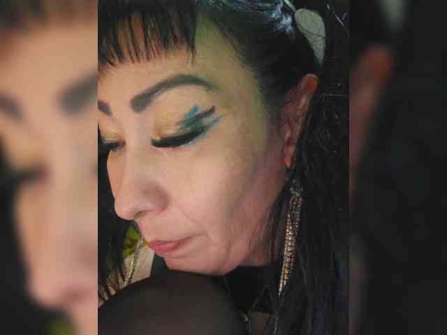 xxxDirtyBitchxxx webcam