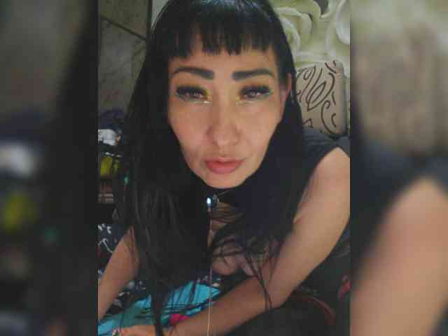 xxxDirtyBitchxxx webcam