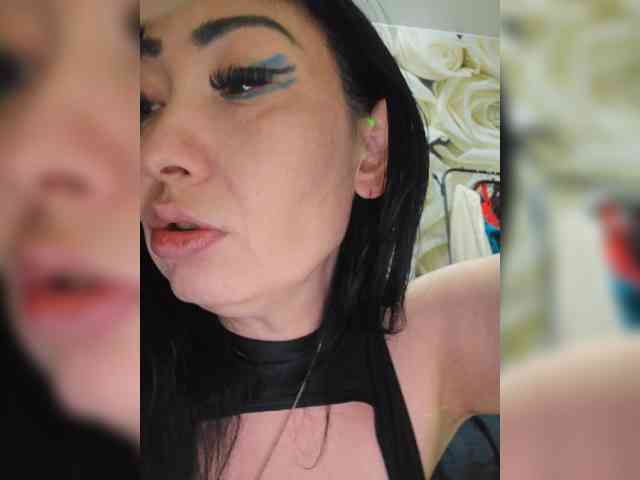 xxxDirtyBitchxxx webcam